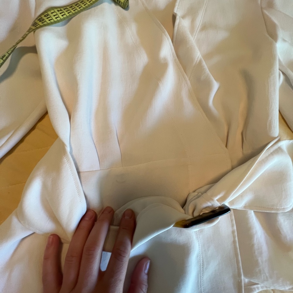 ba&sh white wrap top, identified as the "Berry" style.New no tags - Picture 12 of 12